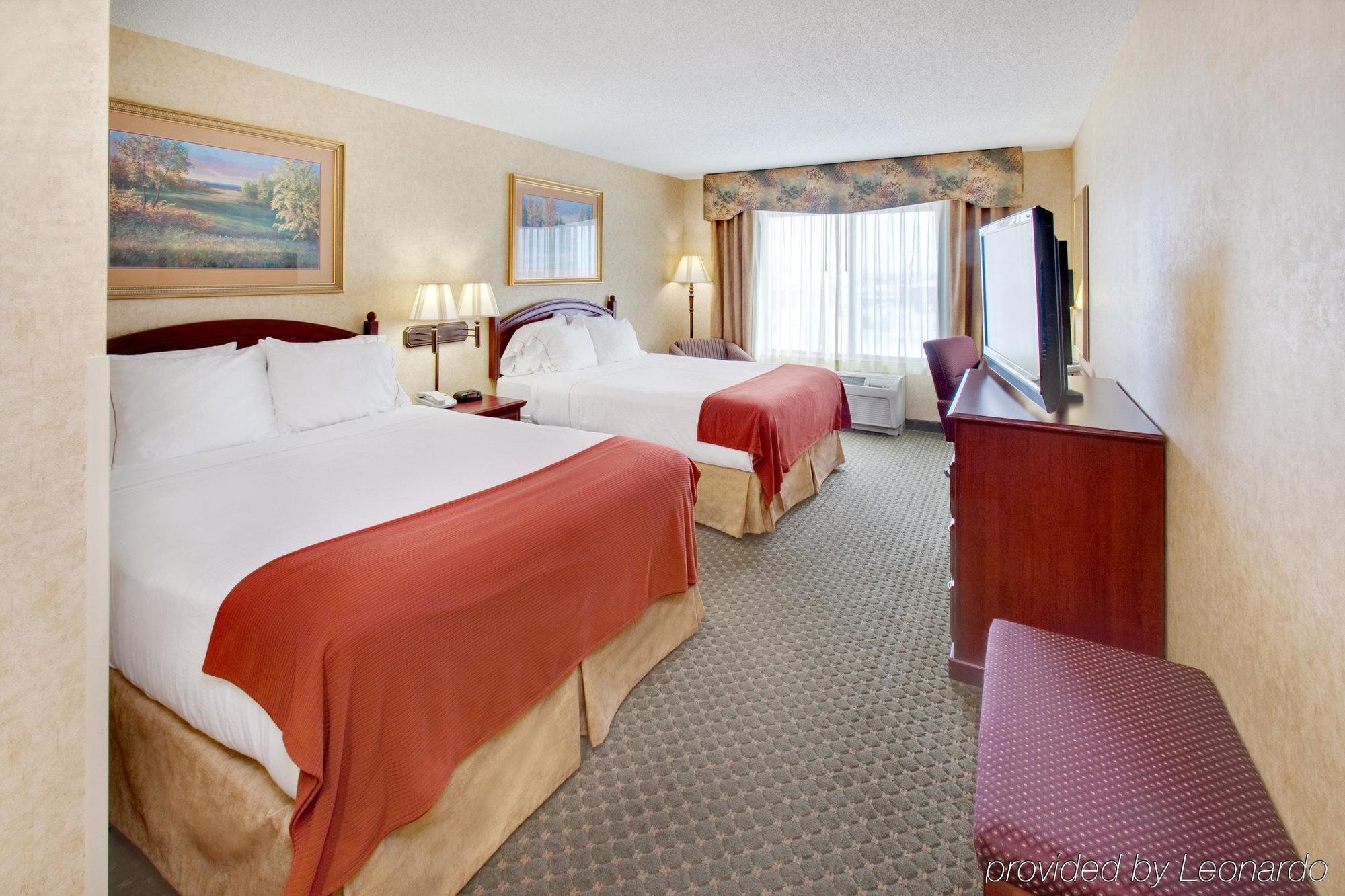 Holiday Inn Express Hotel & Suites Bismarck By Ihg Camera foto